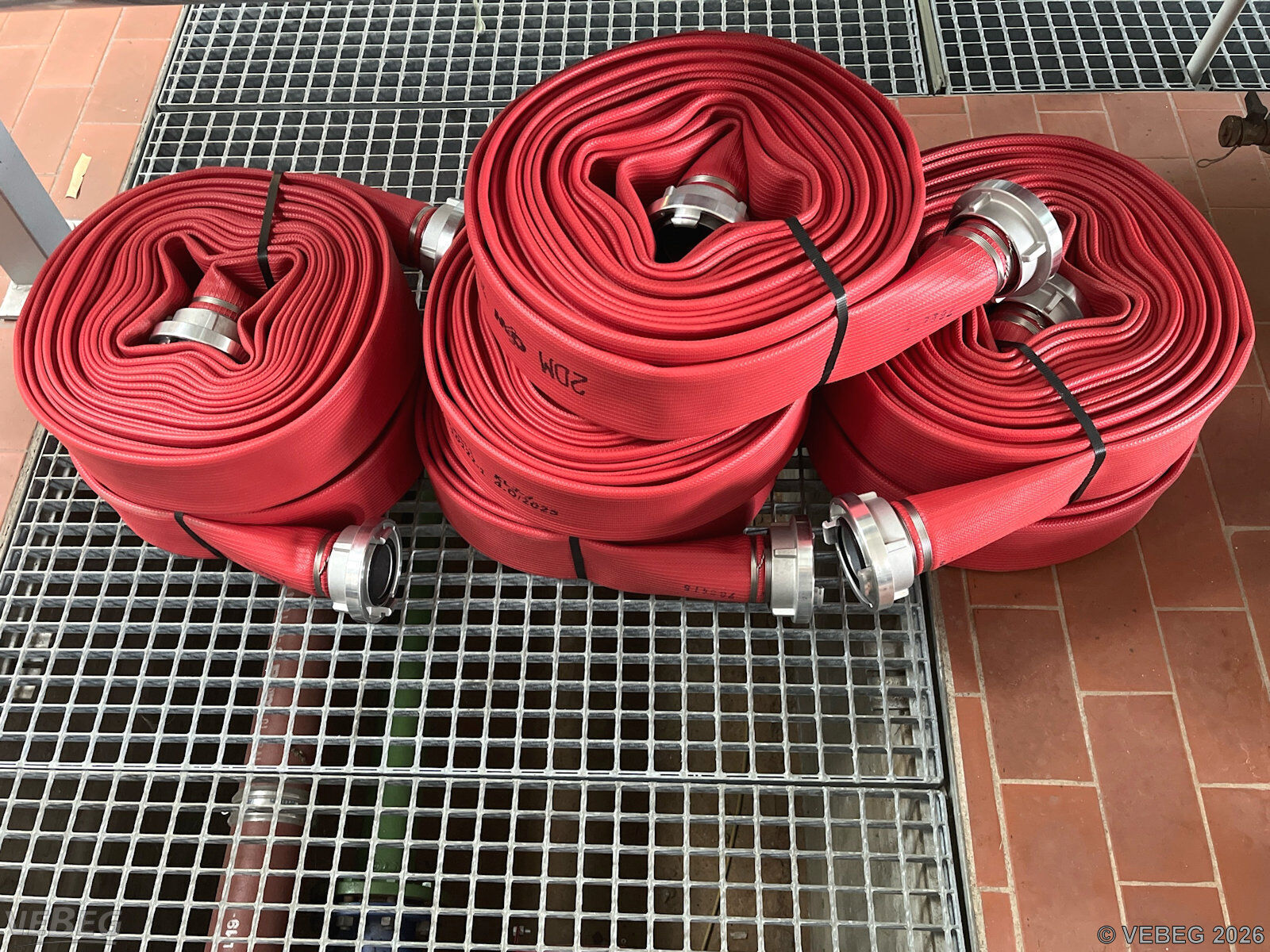 7 Stück Feuerwehr-Druckschläuche OSW Unidur B/75 mm